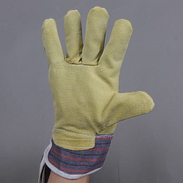 Leather gloves