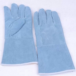 Leather gloves