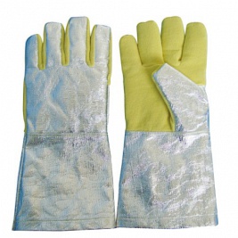 Leather gloves